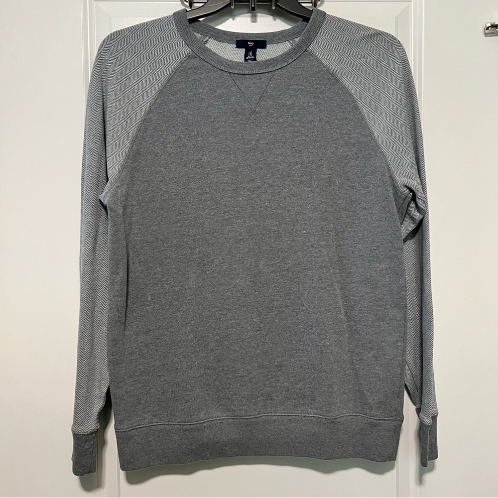 Gap Sweatshirt